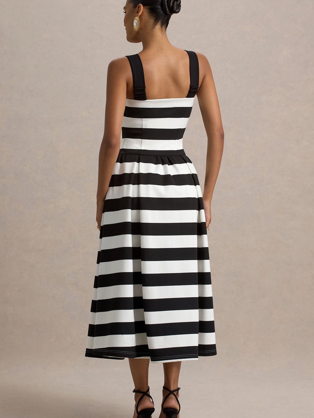 MONTE CARLO
Black & White Striped Square-Neck Drop-Waist Midi Dress Size 10 (42) - Picture 7 of 15